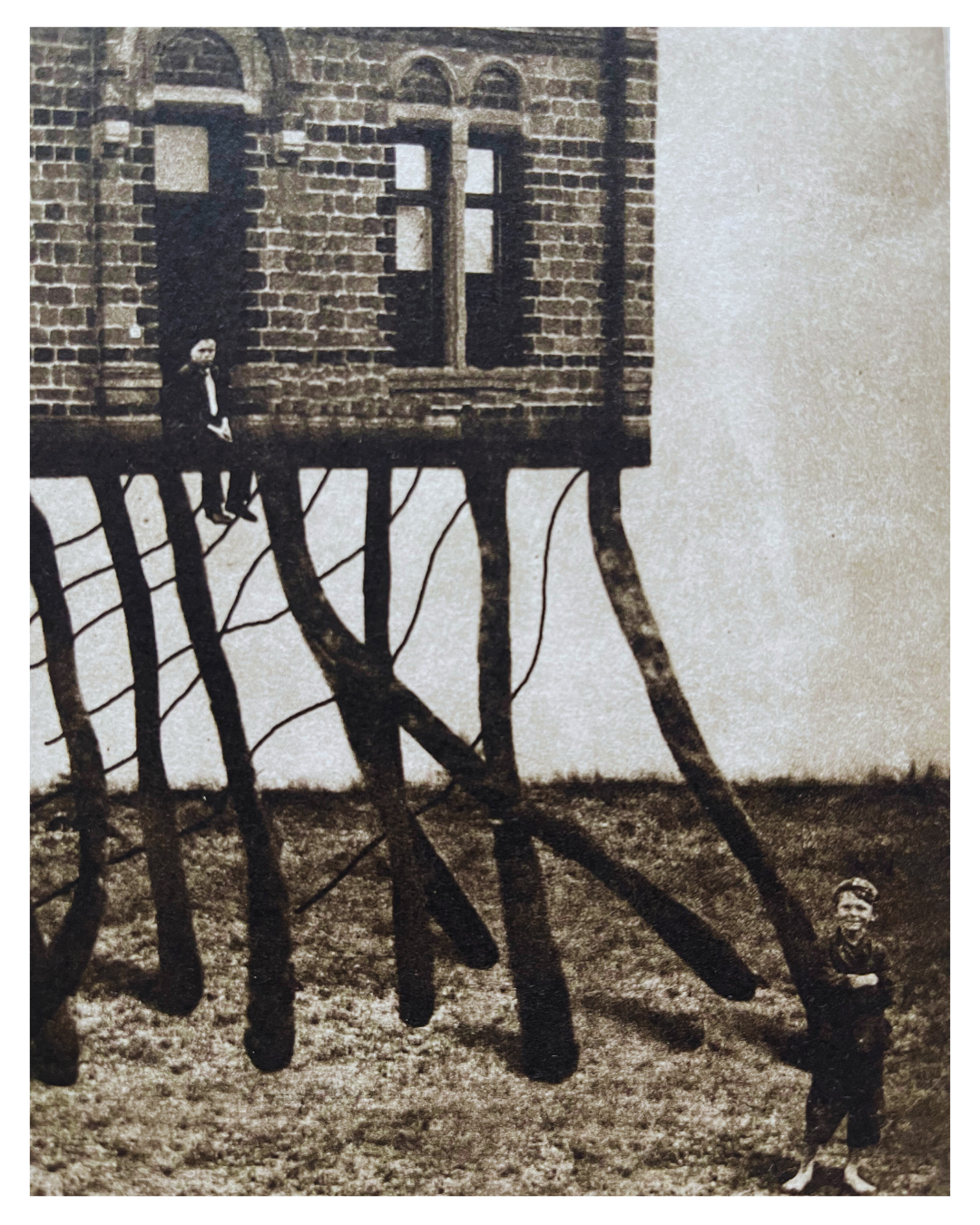 Exterior No 42 - Moving House II - Versus Arts